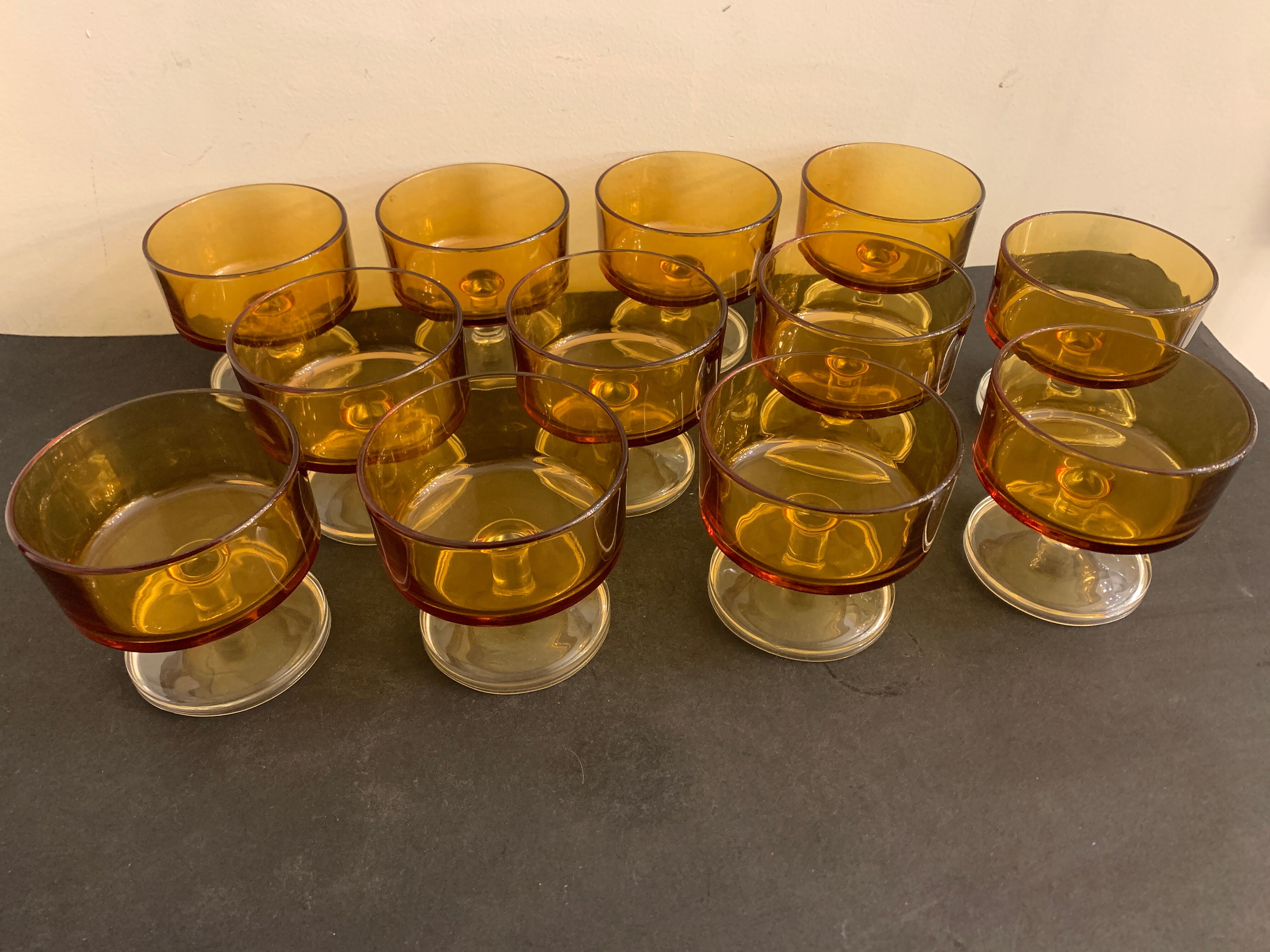 12 Luminarc cups in orange glass, France, 1970