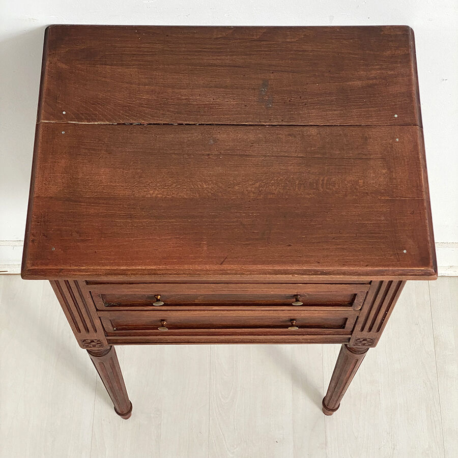 Table de chevet style louis xvi