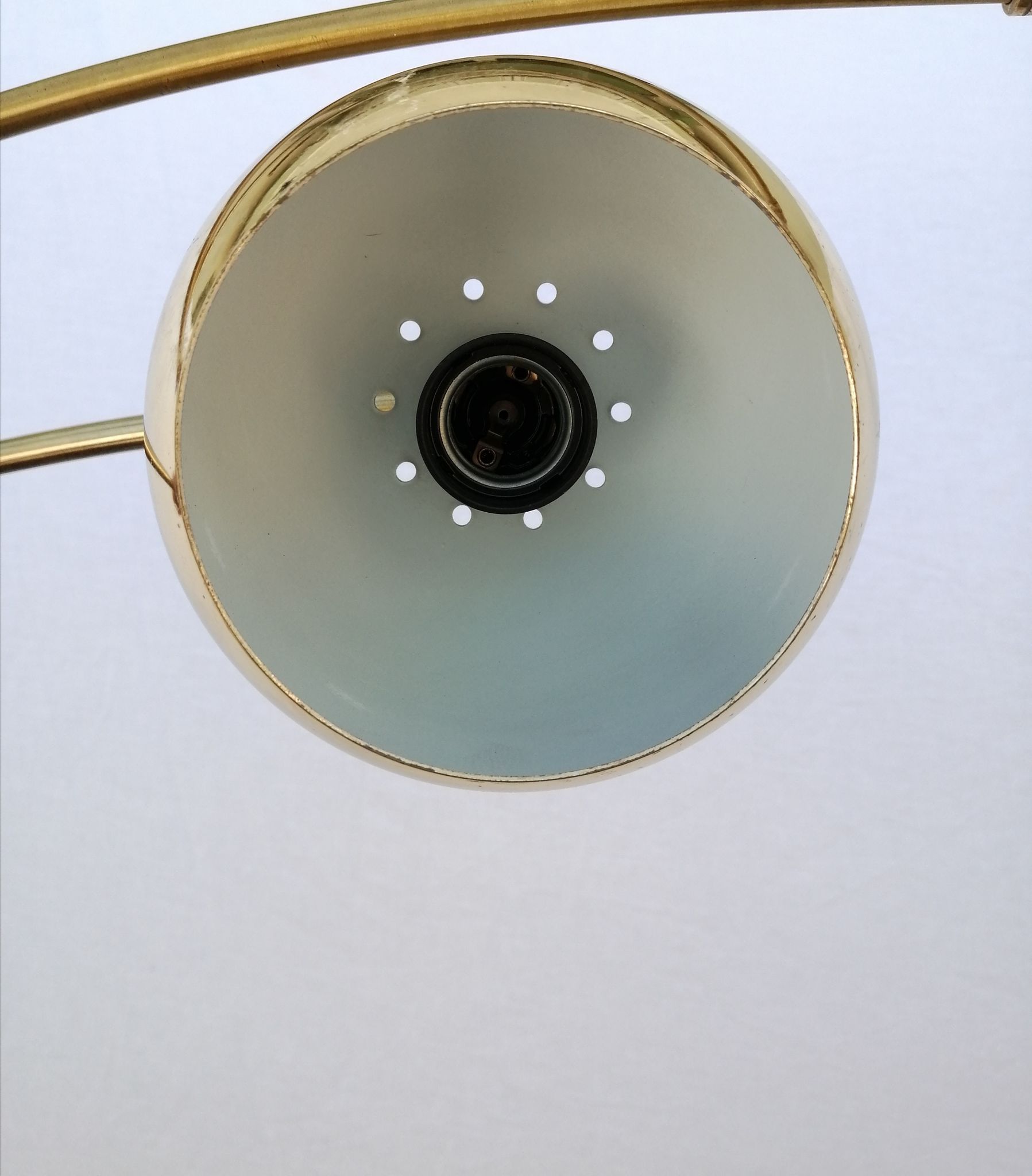 Floor lamp arc 3 globes, Space age in brass and marble by Goffredo Reggiani 1960