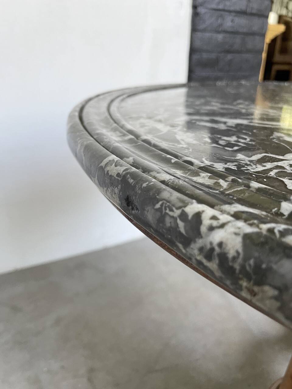 Empire walnut and marble pedestal table, late 19th century