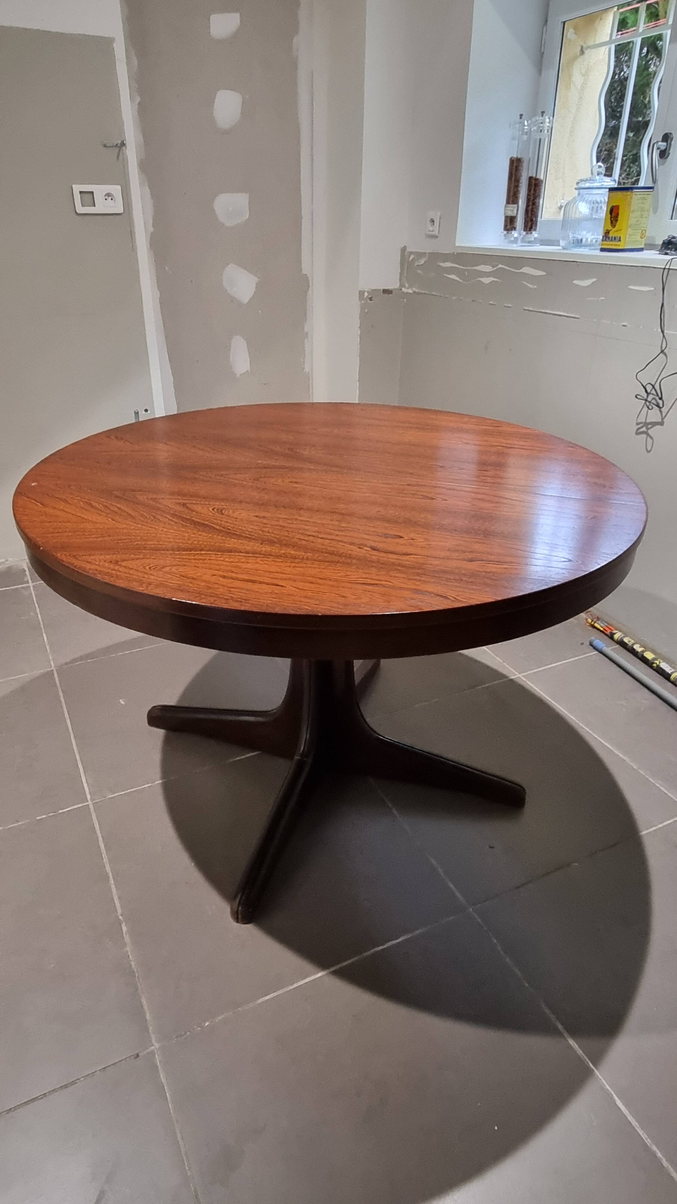 Baumann table without extension