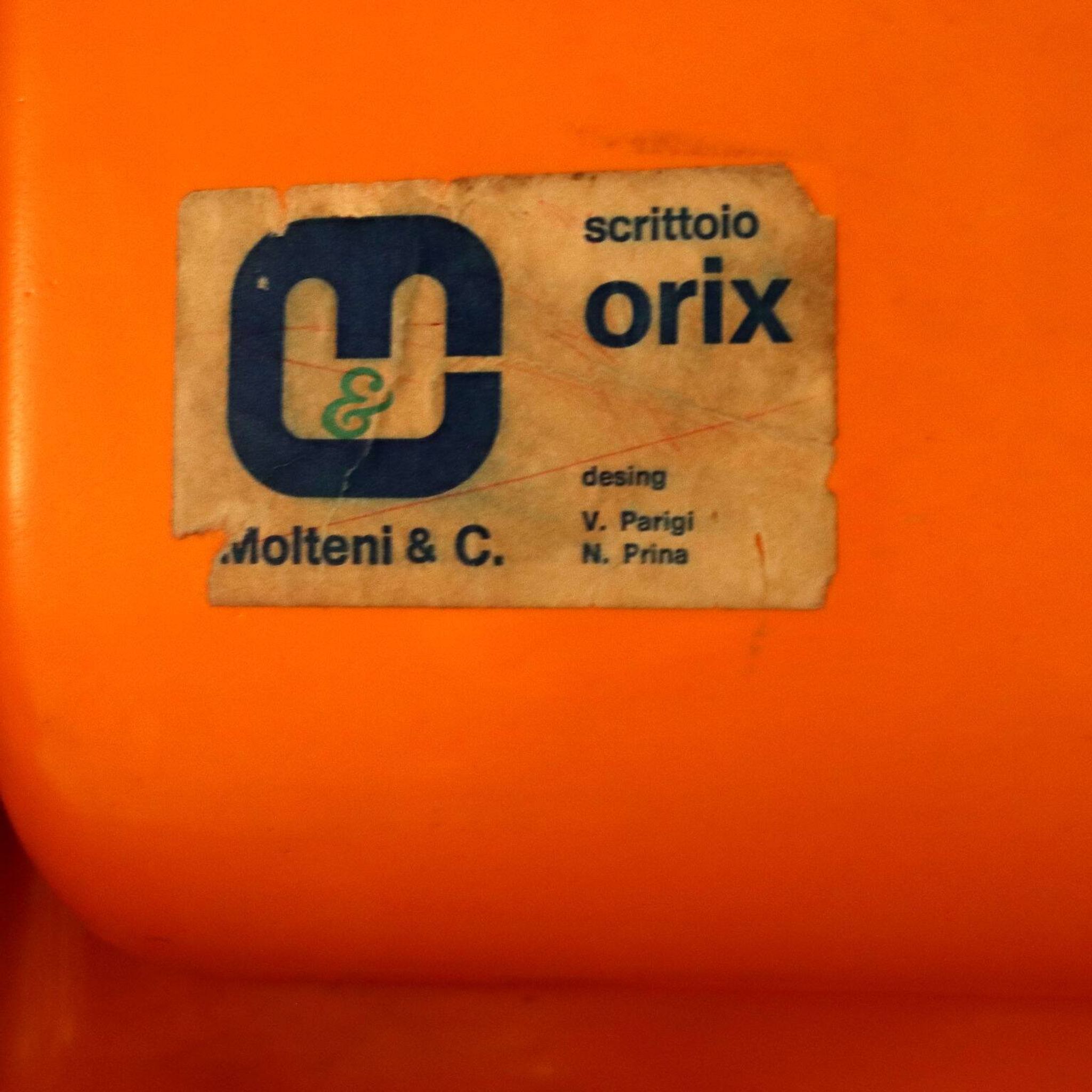 Orix desk by Vittorio Parigi & Nani Prina - Yellow version, Molteni&Co. production, 1970s