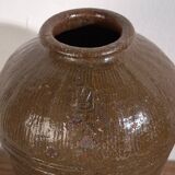 Petit vase ancien en céramique émaillée orientale (c.1900)