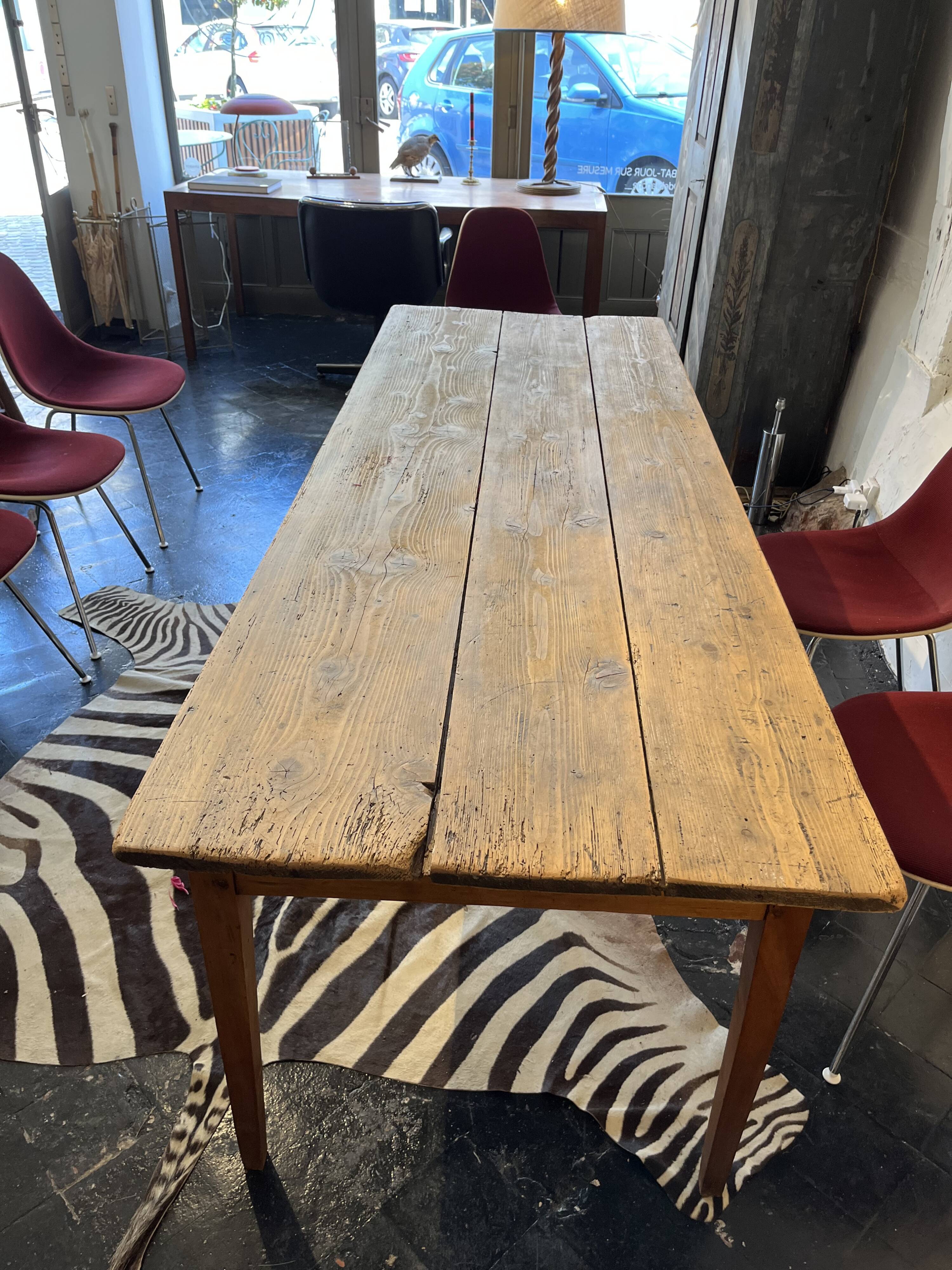 Farmhouse table