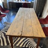 Farmhouse table