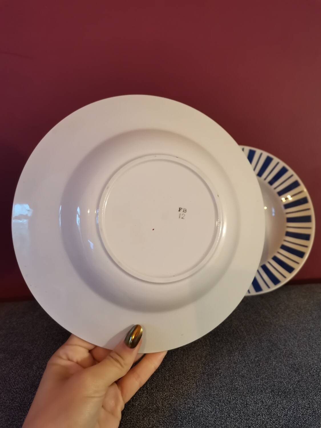 FB blue striped plate