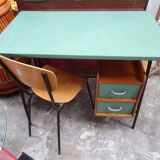 Desk hanging drawers and chair