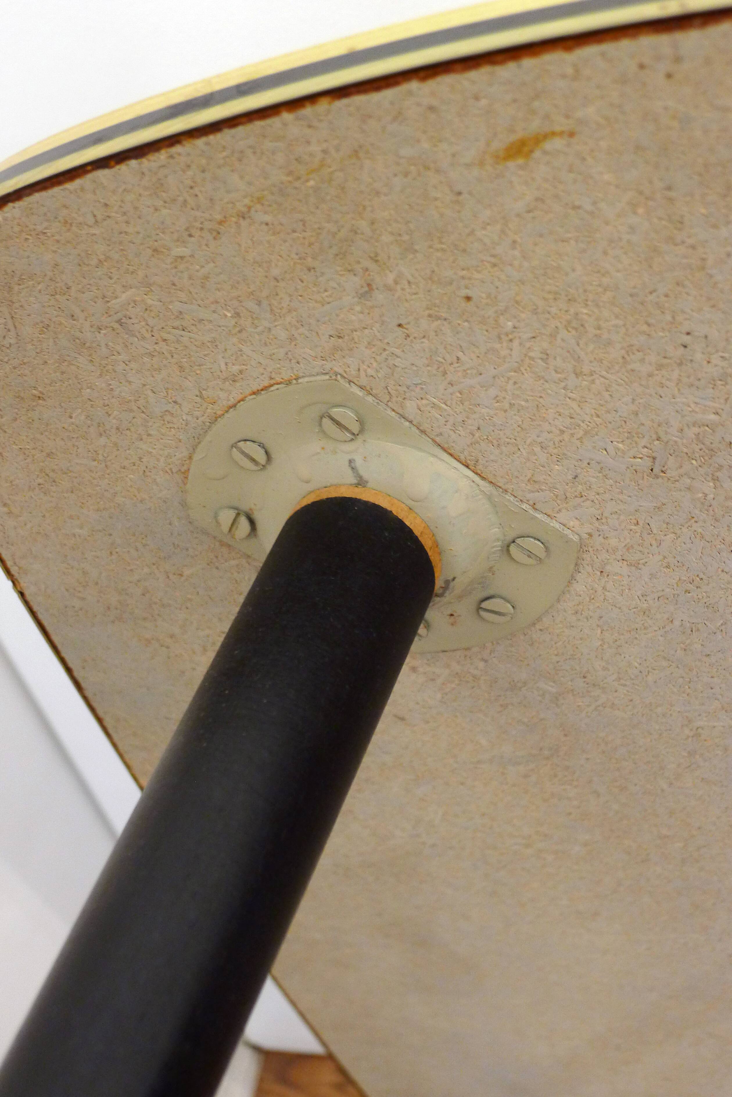 Large coffee table 1960s Rococo style with tapered legs.