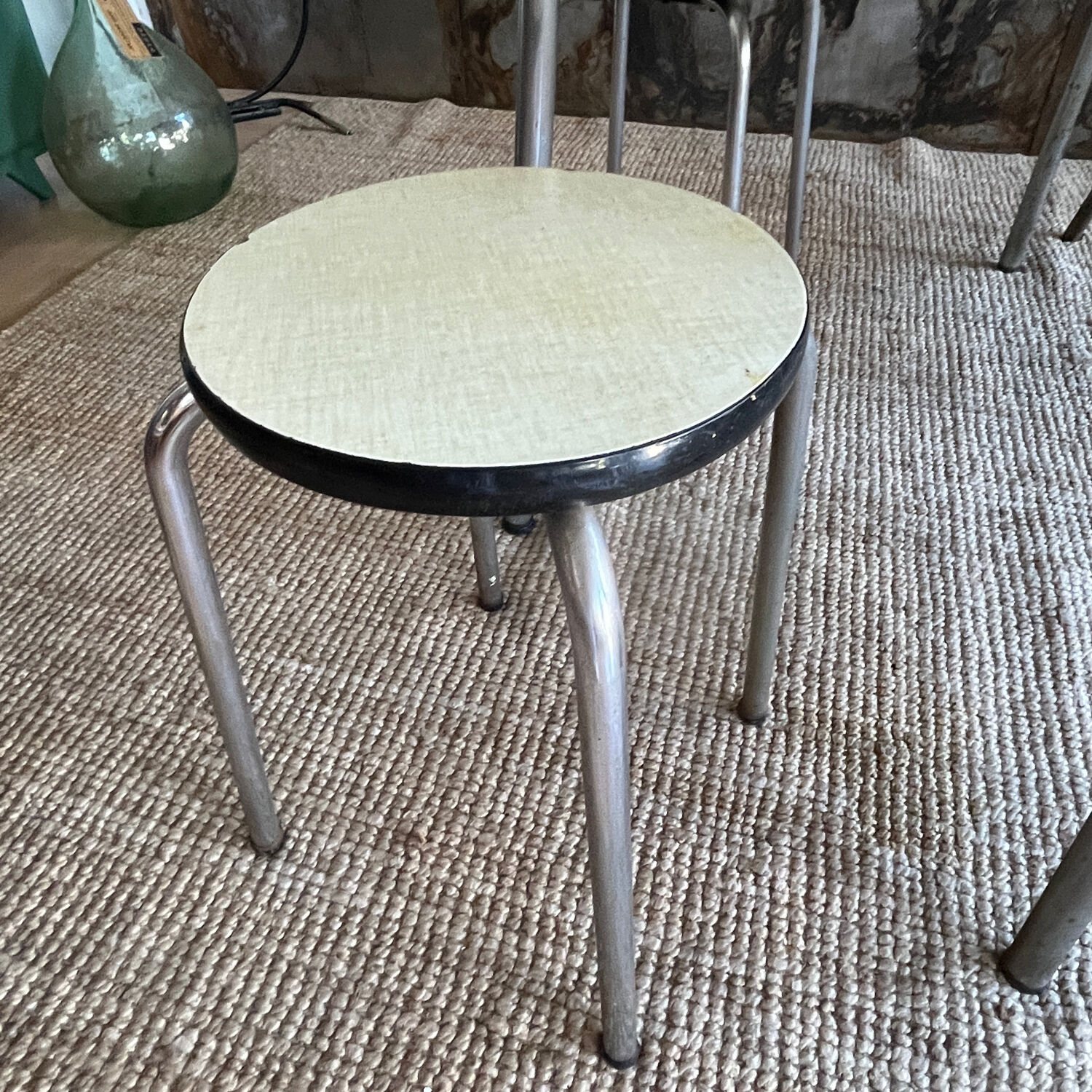 Formica and chrome extension table 2 stools 2 chairs