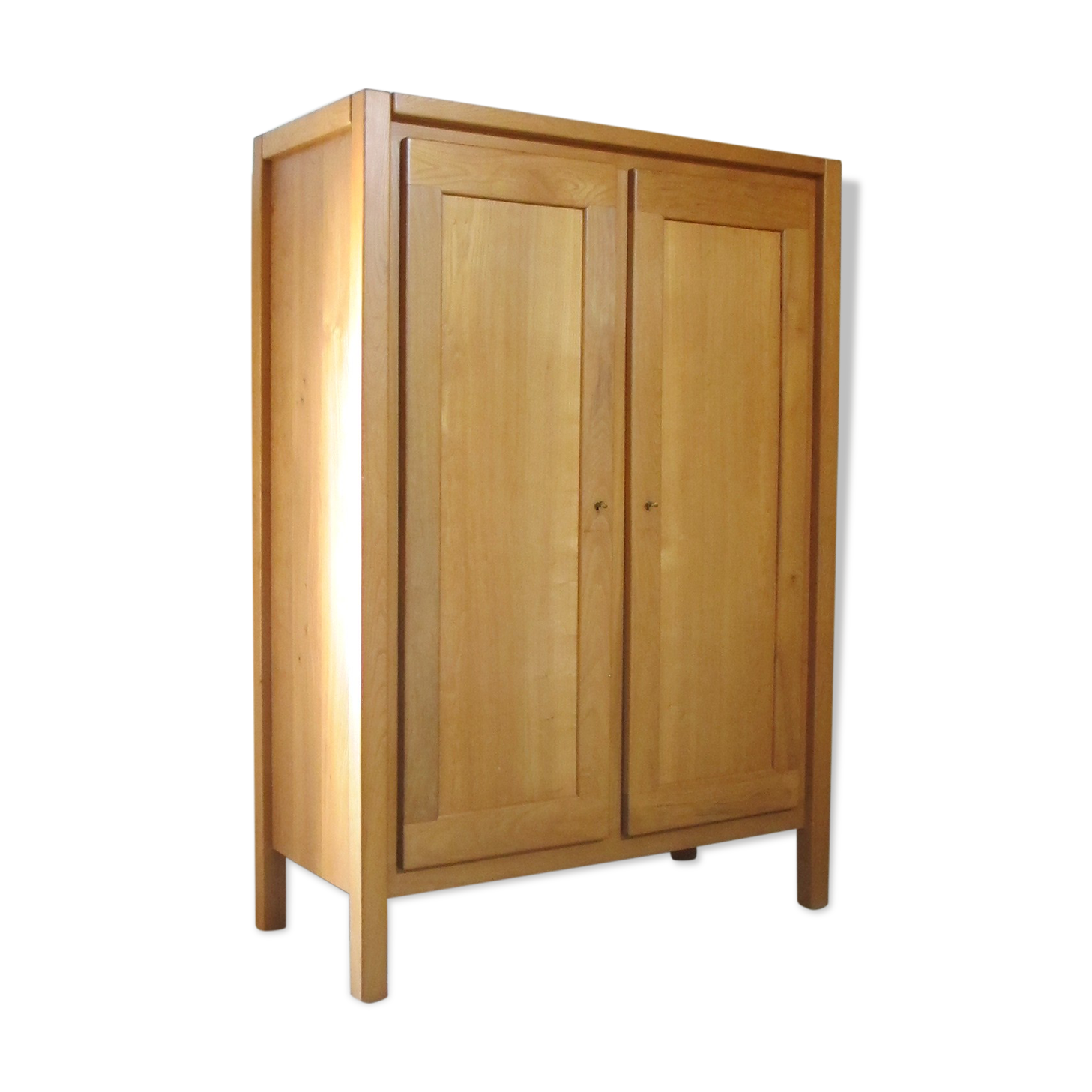 Solid elm cabinet House revival