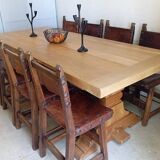 Set of 8 walnut and leather chairs from the 1950s