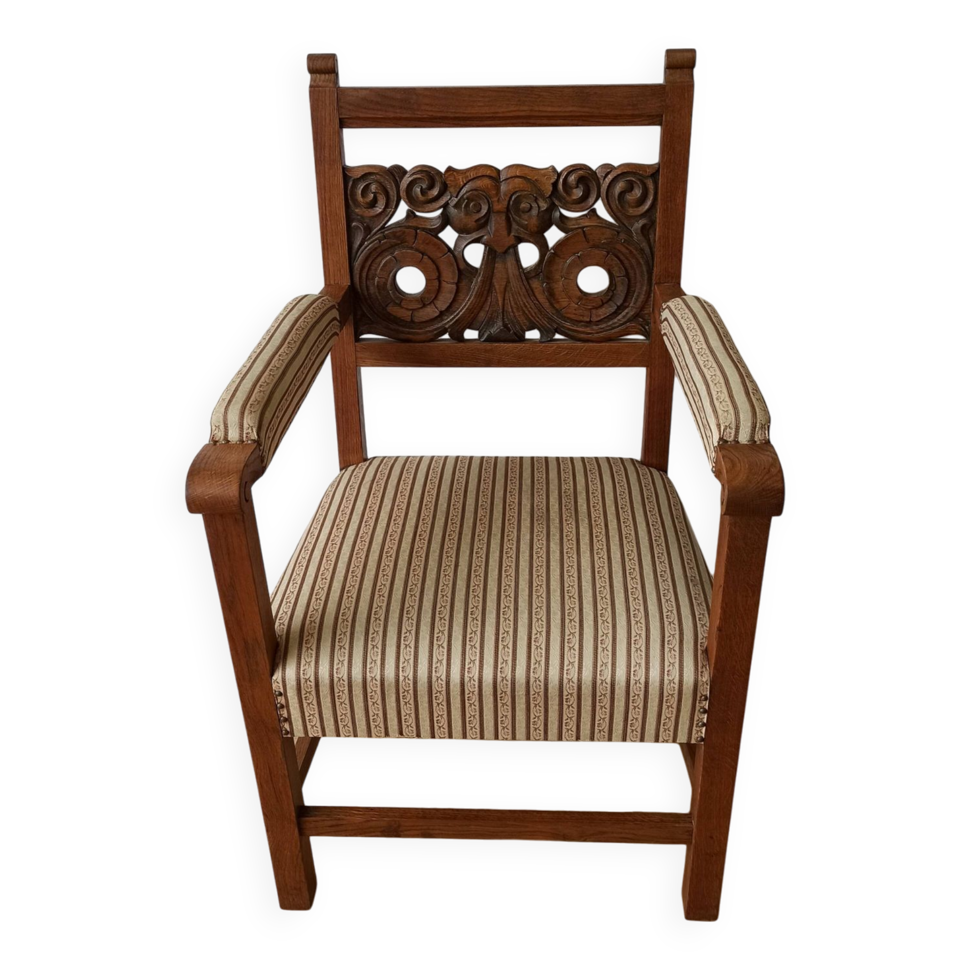 Pair of thrones vintage incredible chairs.