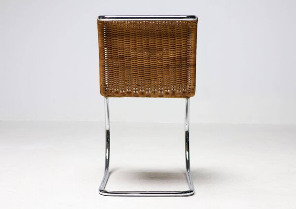 Chaise MR10 de Ludwig Mies van der Rohe, vers 1950