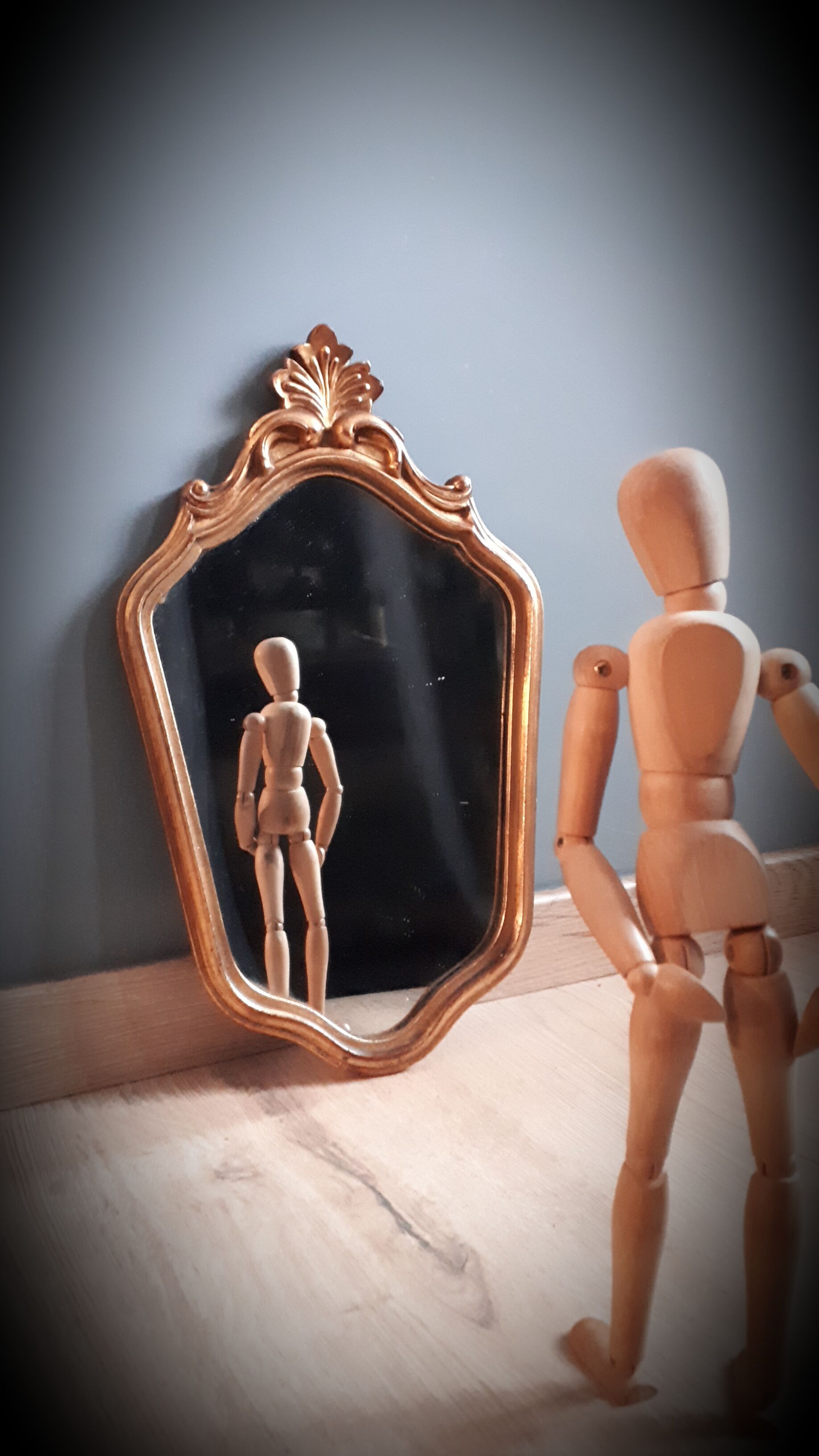 Baroque golden mirror