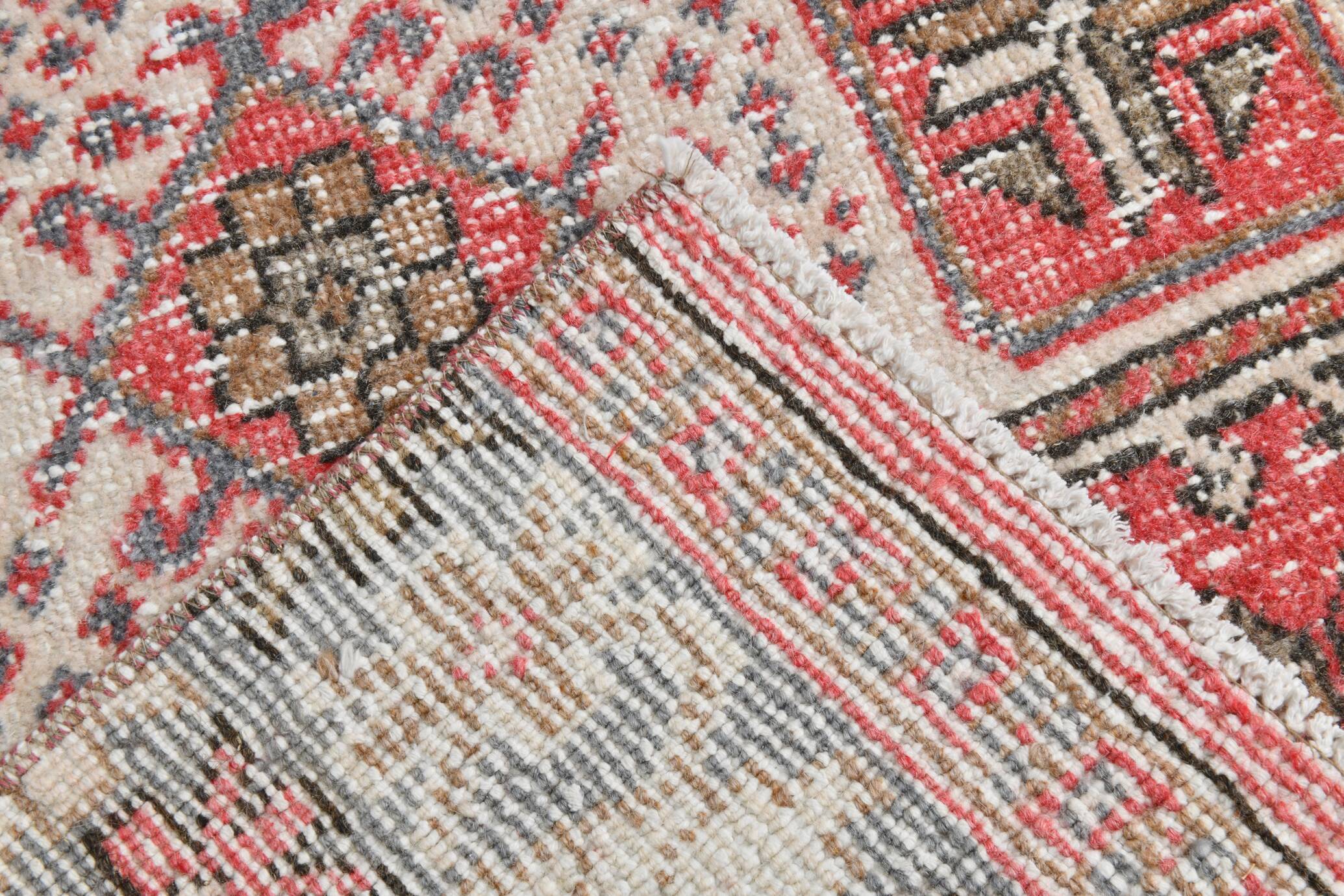 3x10 Red & Beige Persian Runner Rug, 81x302Cm