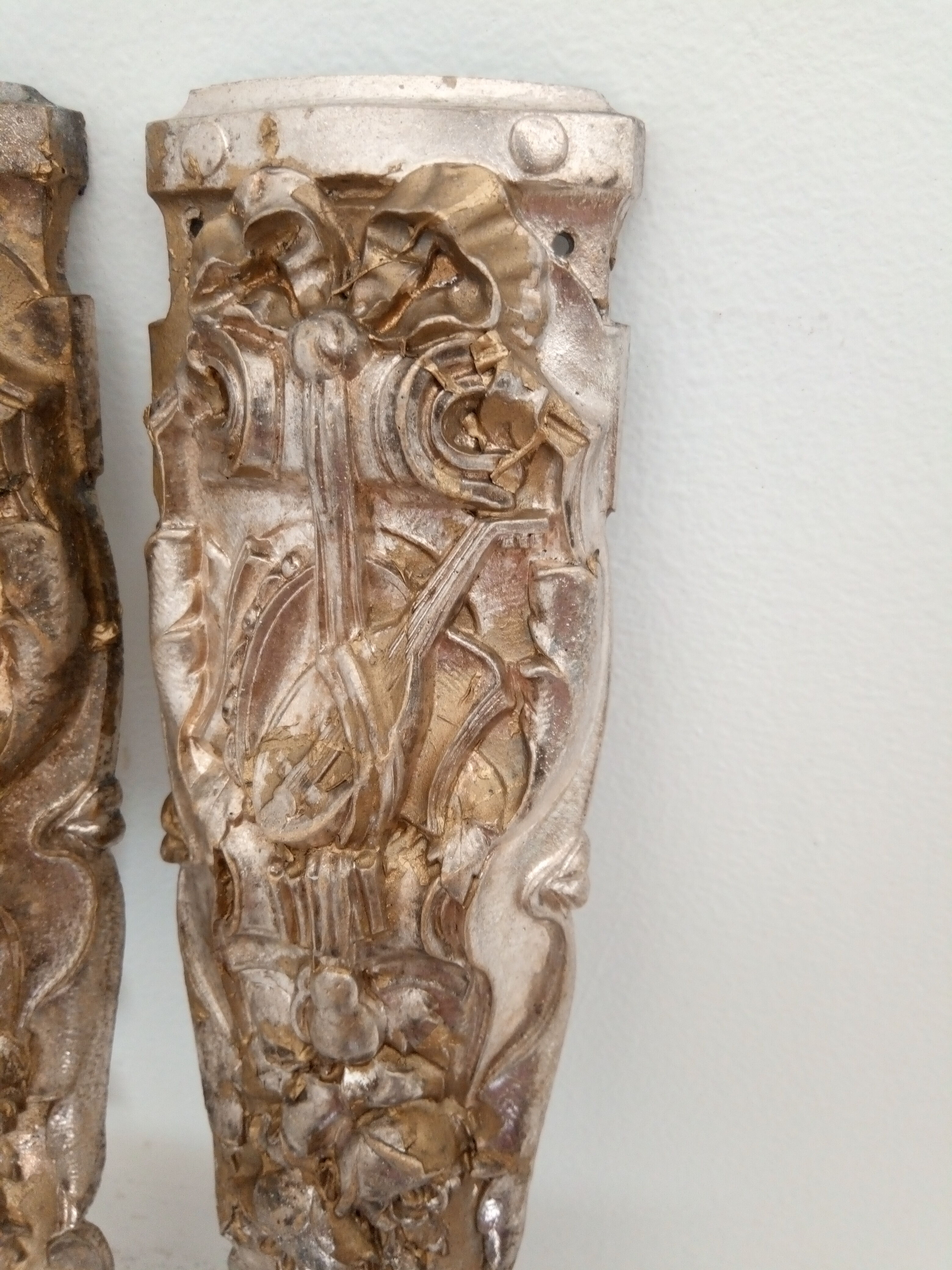 Pair of old pediments, silver bronze furnishings.