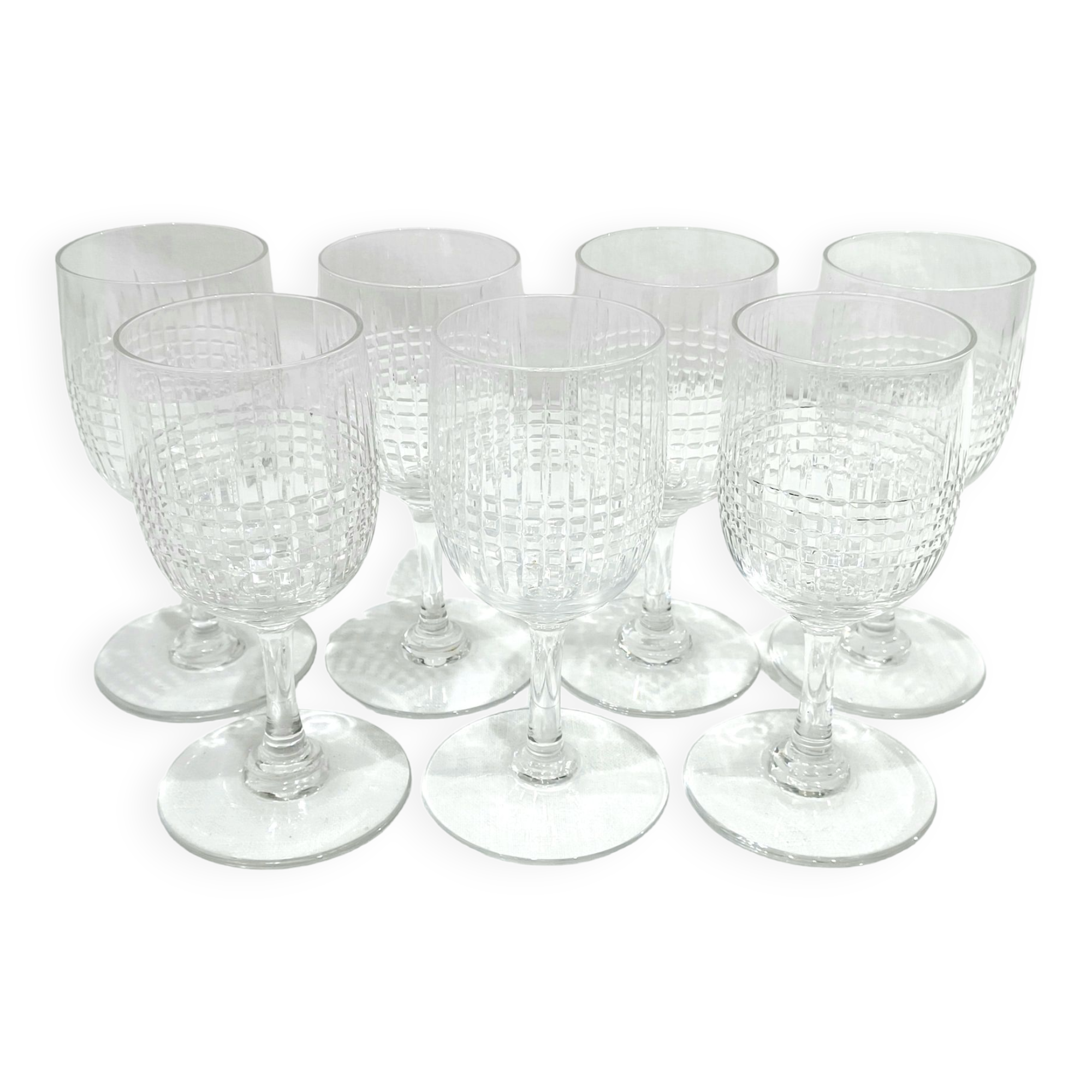 Baccarat – 7 glasses of white wine Nancy