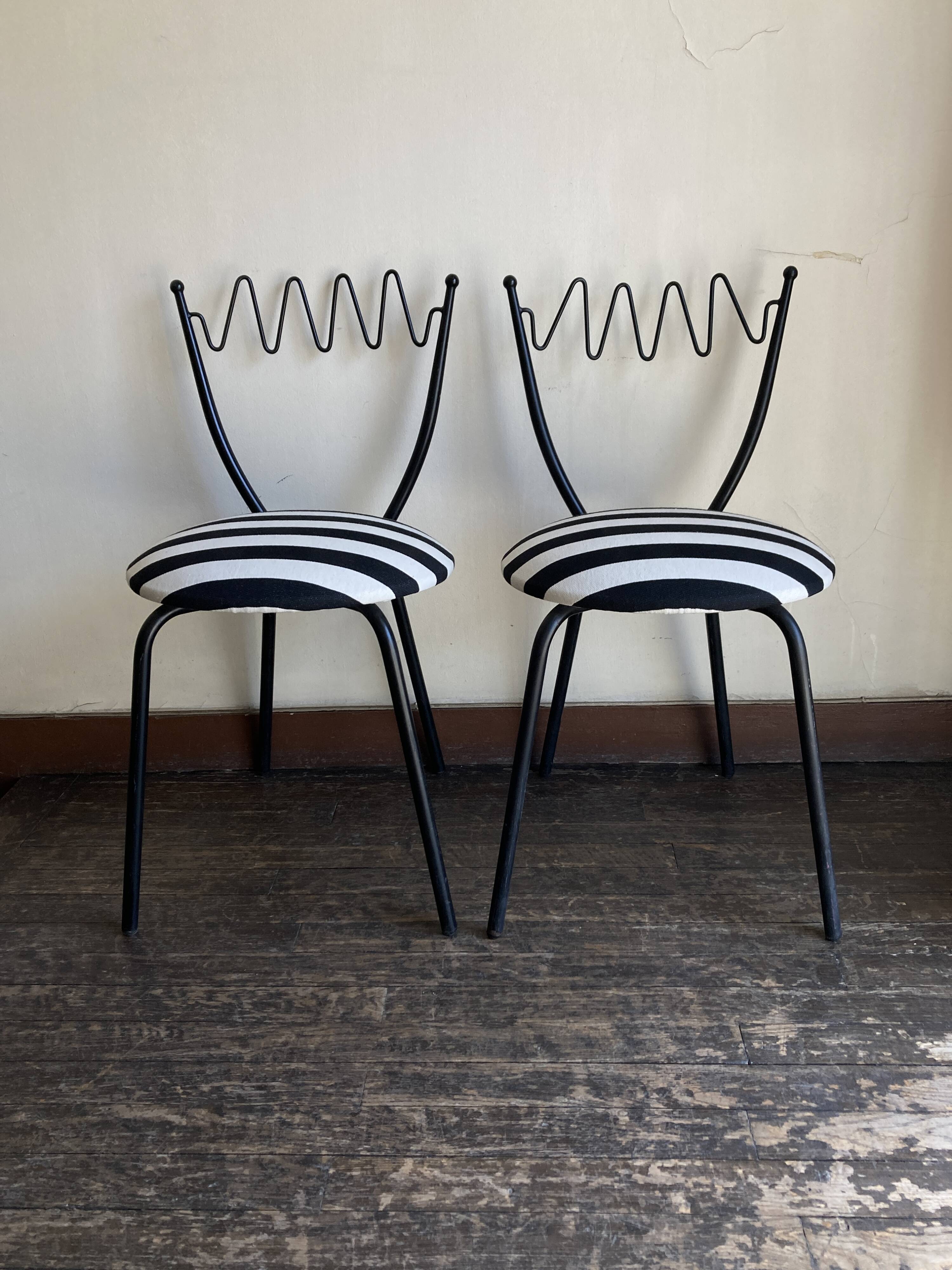Pair of post-modern striped chairs, Italian work by Gio Ponti.