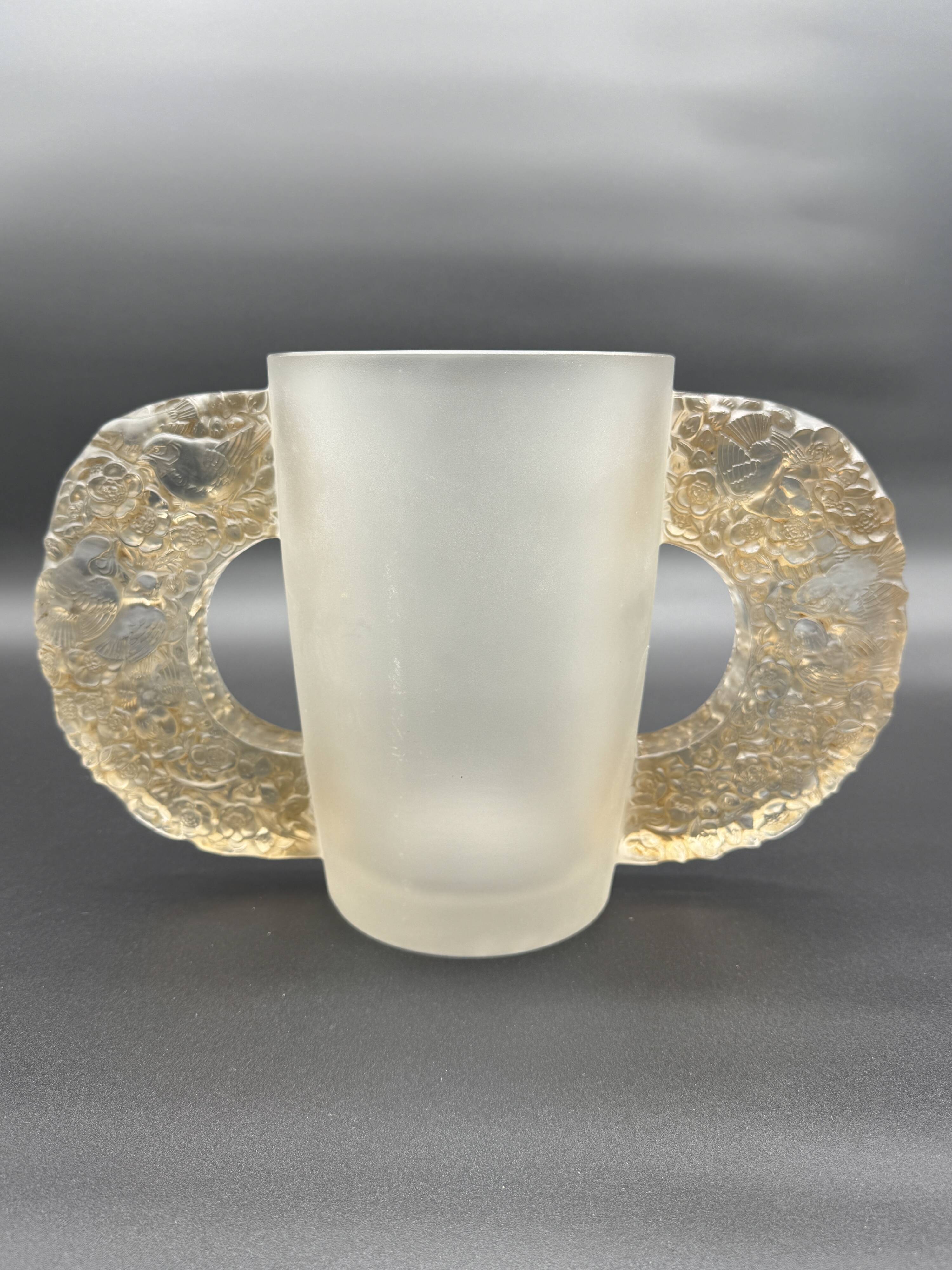 A R.Lalique Pétrarque Vase, 1920s