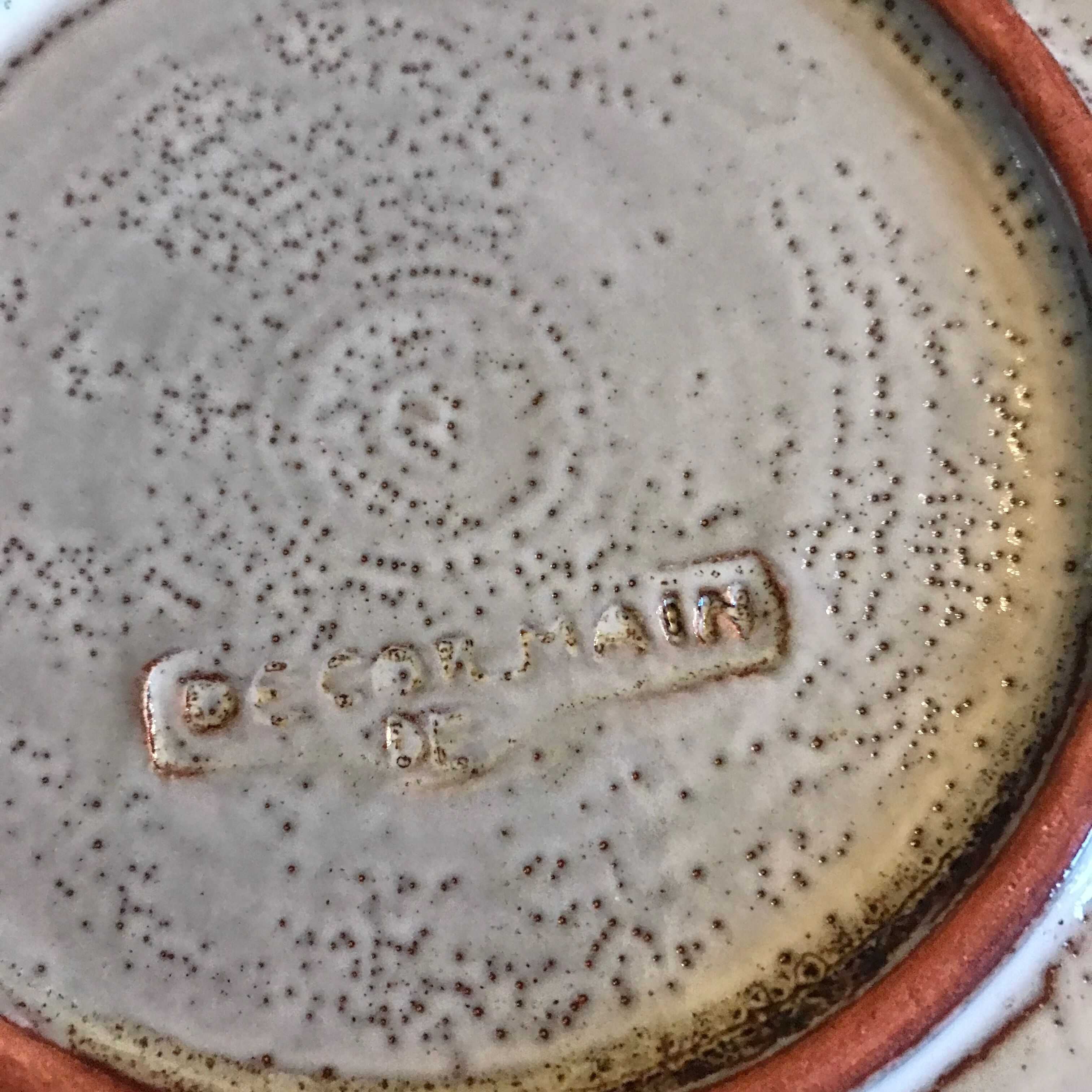 Pop-up Christmas 2022 Set of 6 sandstone plates mid-twentieth