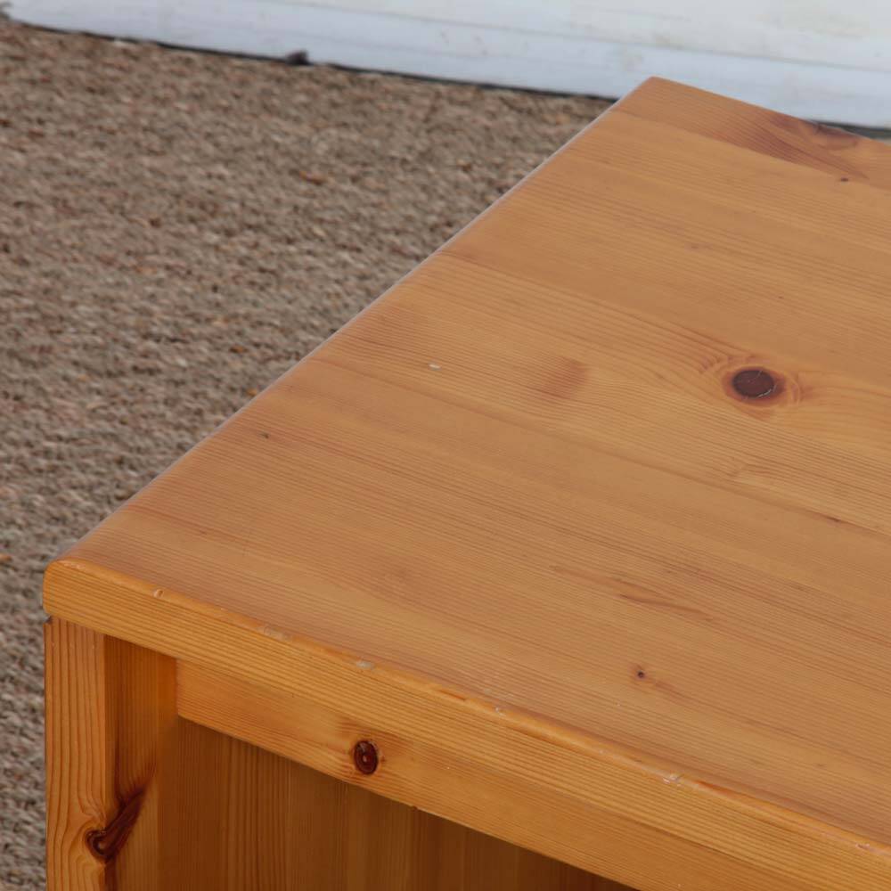 Coffee table, Charlotte Perriand selection for Les Arcs, 1960