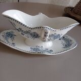 Gravy boat