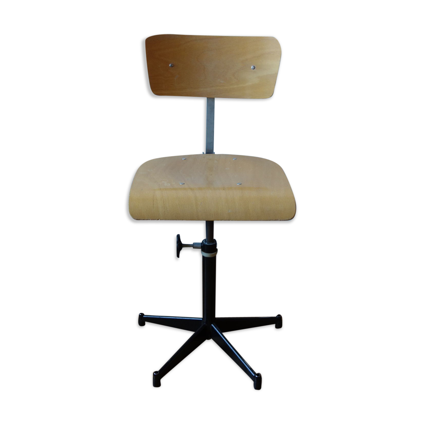 Laboratory school chair 1970