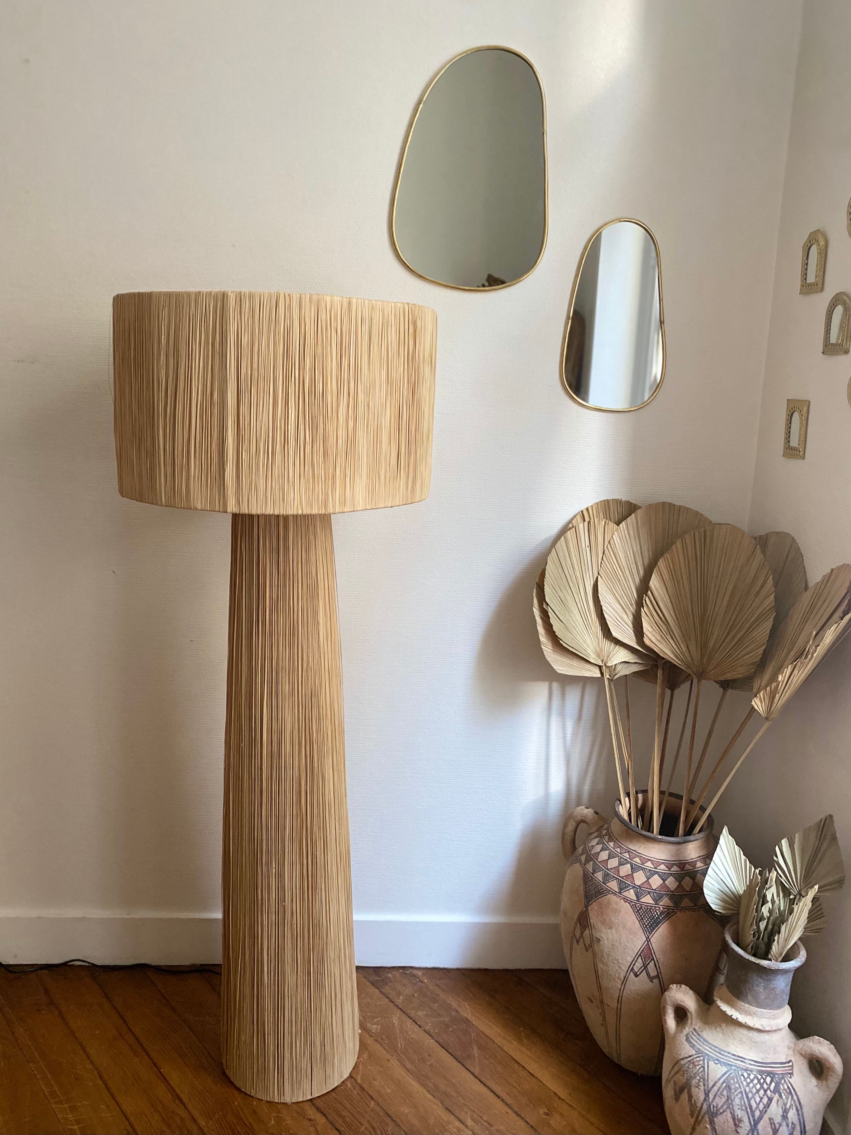 Mirror organic egg golden brass 36x20cm