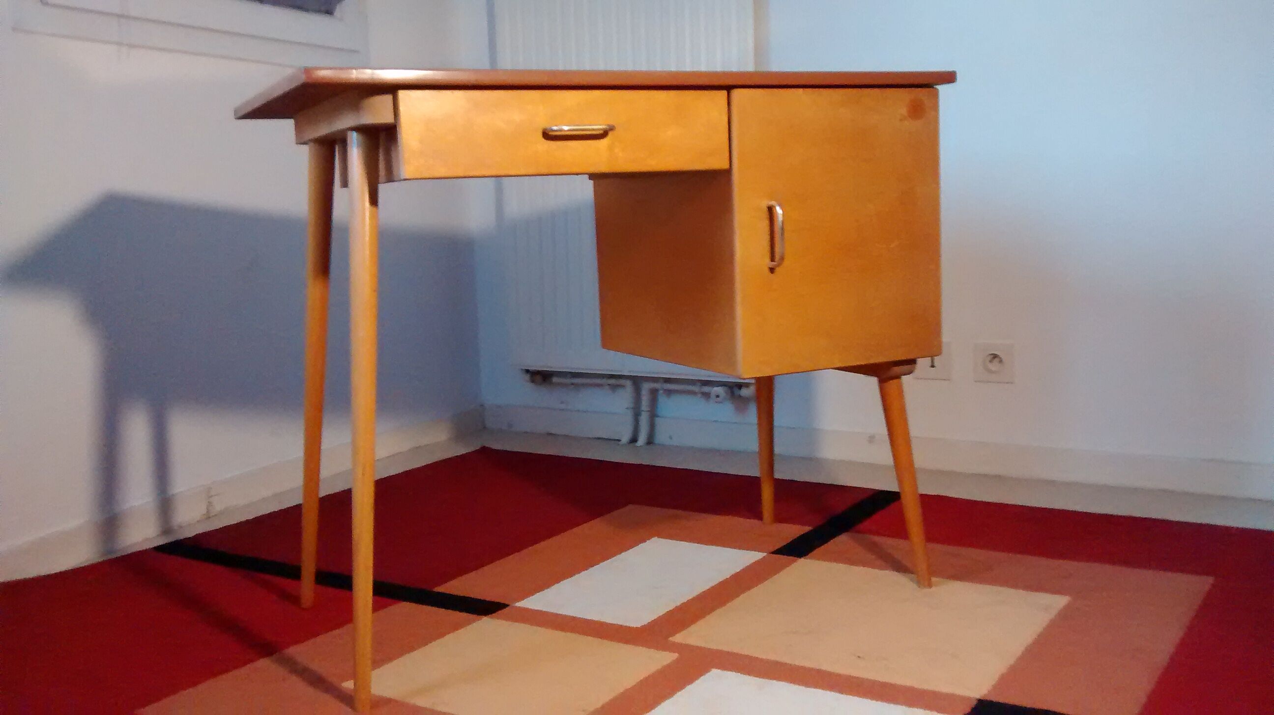 Office baumann feet compass