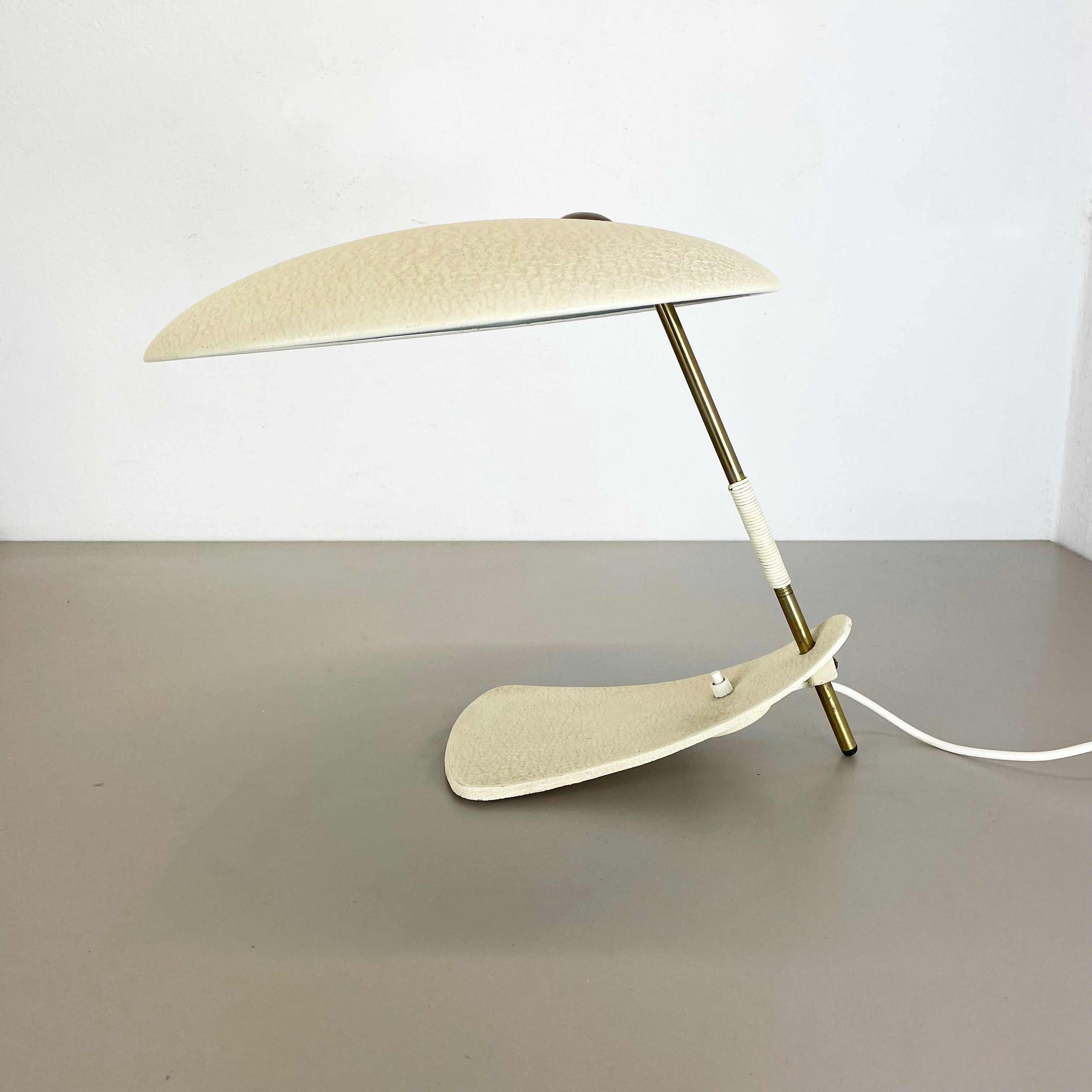 Modernist kalmar sytle Bauhaus beige metal and brass desk light, Austria, 1950s