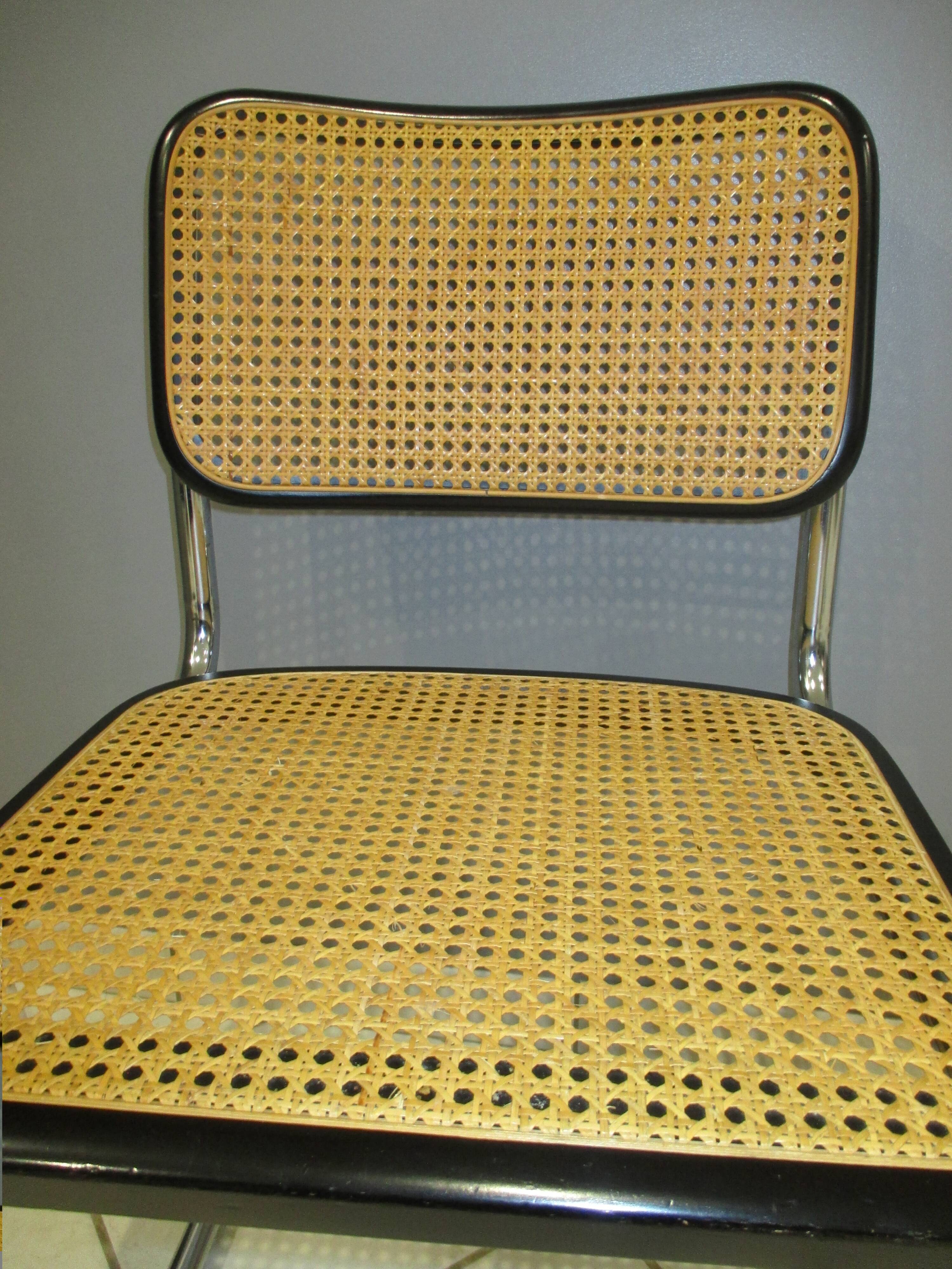 Suite 6 chairs b32 Marcel Breuer