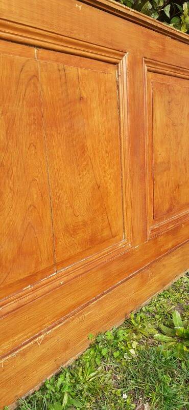 Low wall panelling 8.65m panelled with mouldings wainscoting skirting.