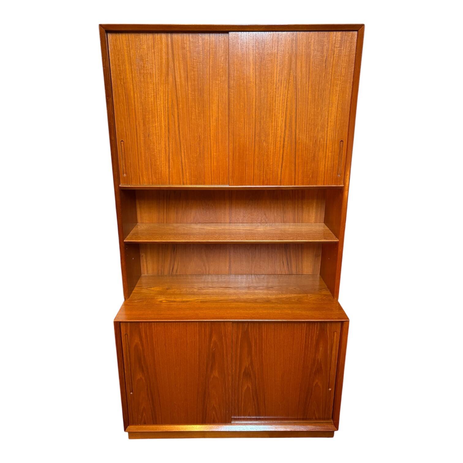Mid Century Retro Teak Wall Unit / Bookcase by Poul Hundevad (1960s)  A fan
