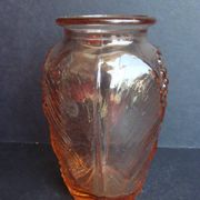 Art Deco vase in pink glass / 4