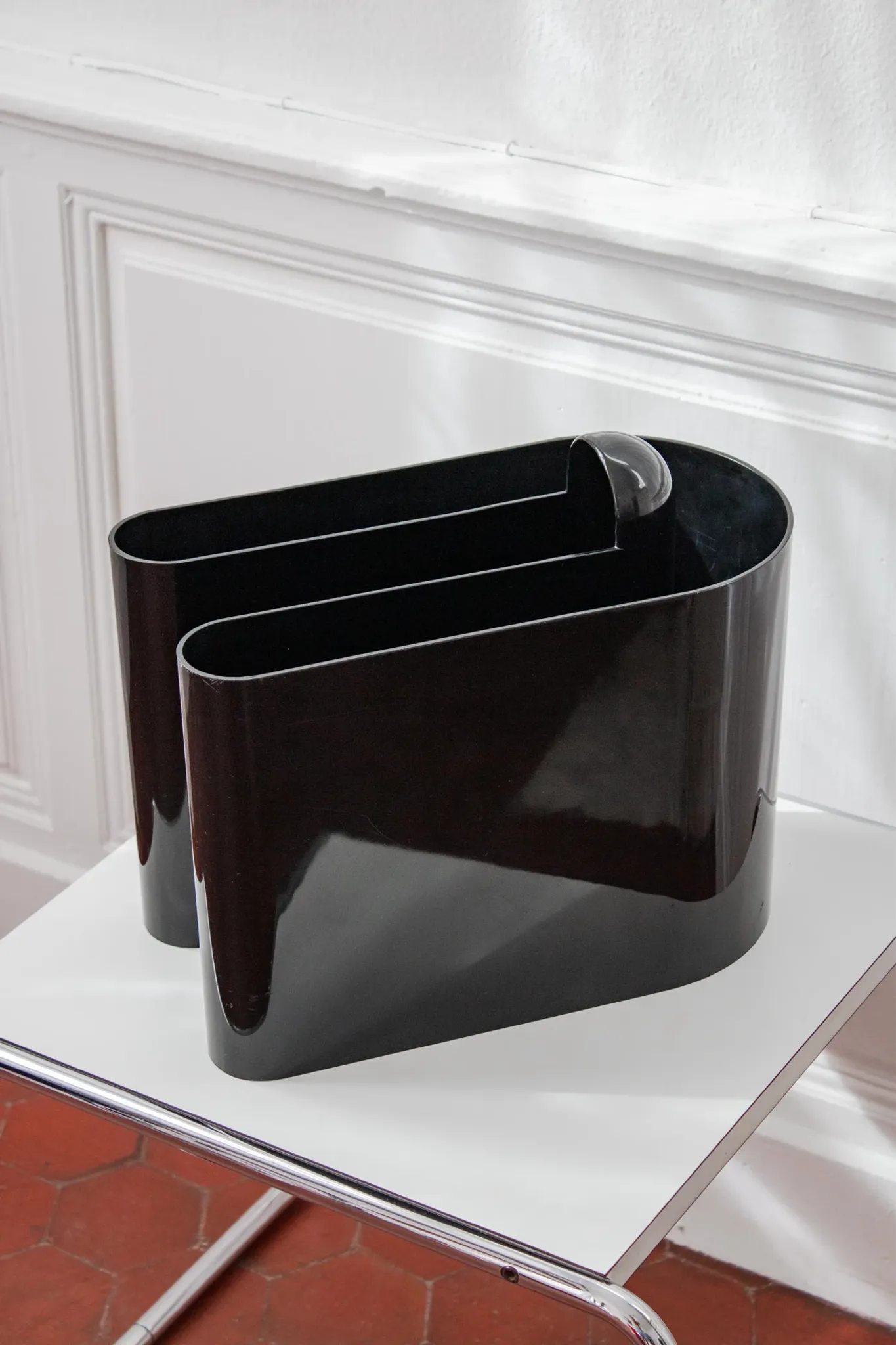 Vintage magazine rack Portariviste (Art. 270) by Rodolfo Bonetto for