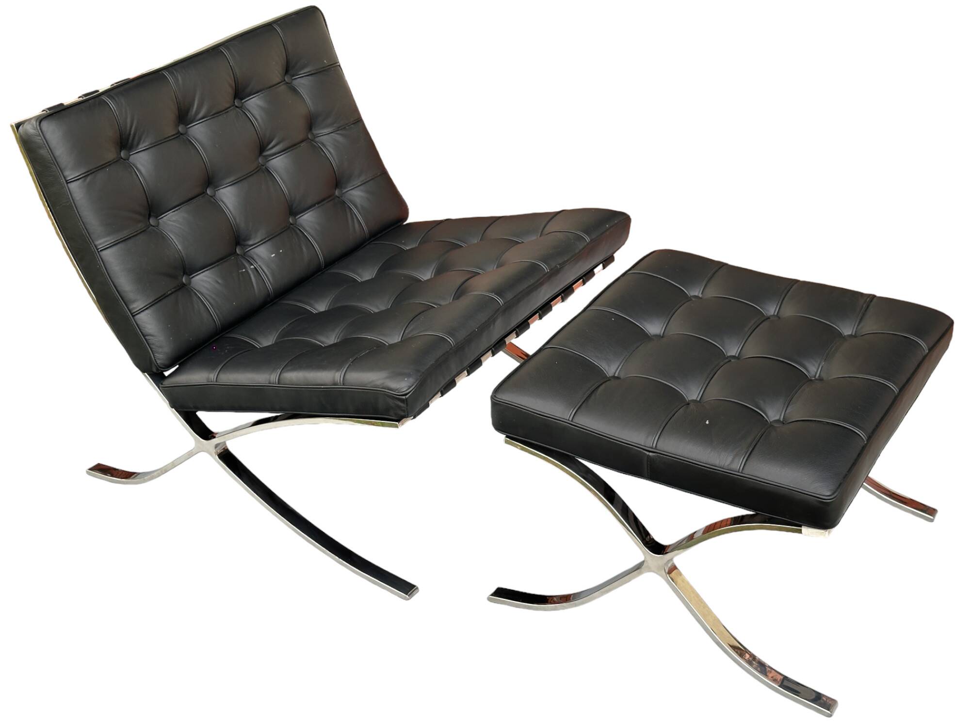 Barcelona armchair with ottoman design Mies Van der Rohe edition Walter Knoll 1980s, Set of 2
