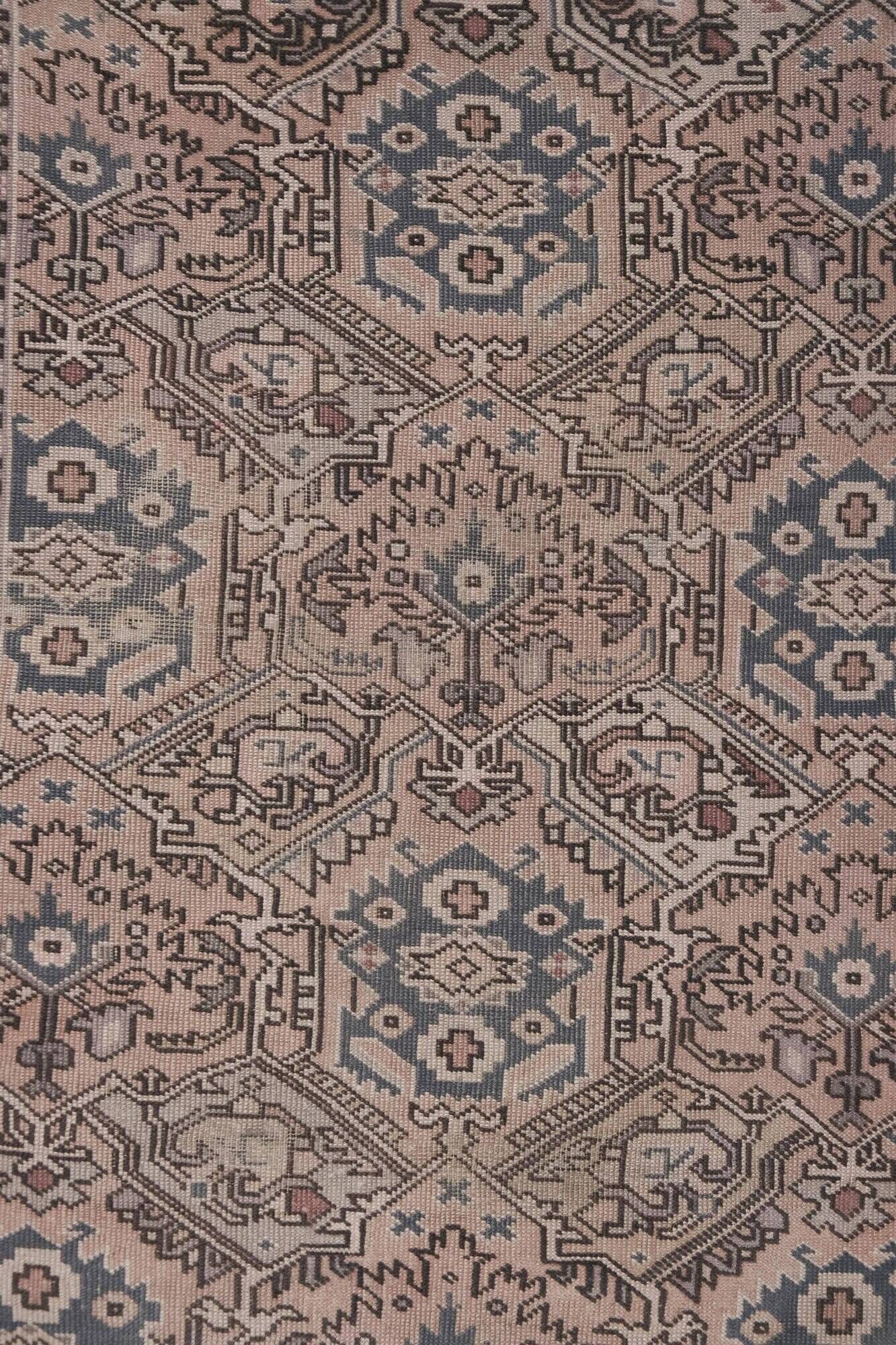 Vintage Turkish rug handmade 100x138 cm