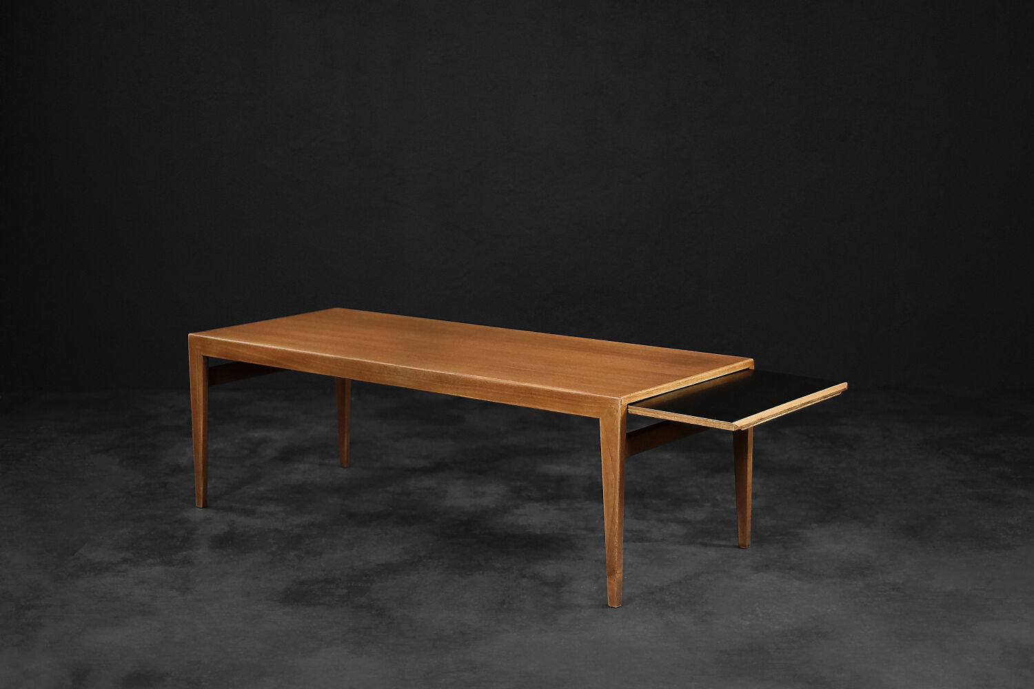 Vintage Classic Mid-Century Scandinavian Modern Teak Coffee Table with Pull-Out Tops