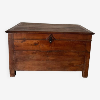 18th century oak chest