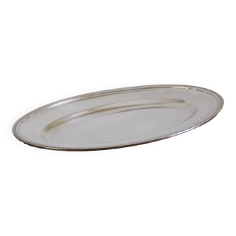 Oval serving dish in silver-plated metal hallmarked Ercuis. 40 cm (15.75 inches). French vintage.