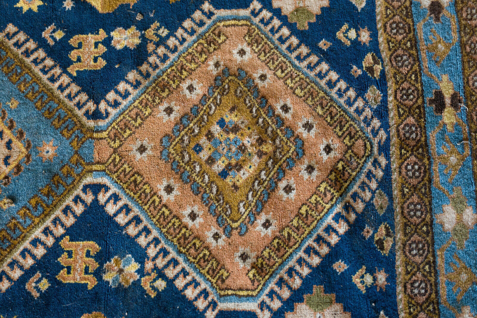 Oriental carpet 152 x 110 cm Blue background Handmade XXth