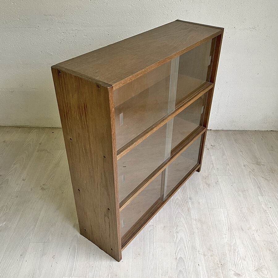 60's Vintage Library