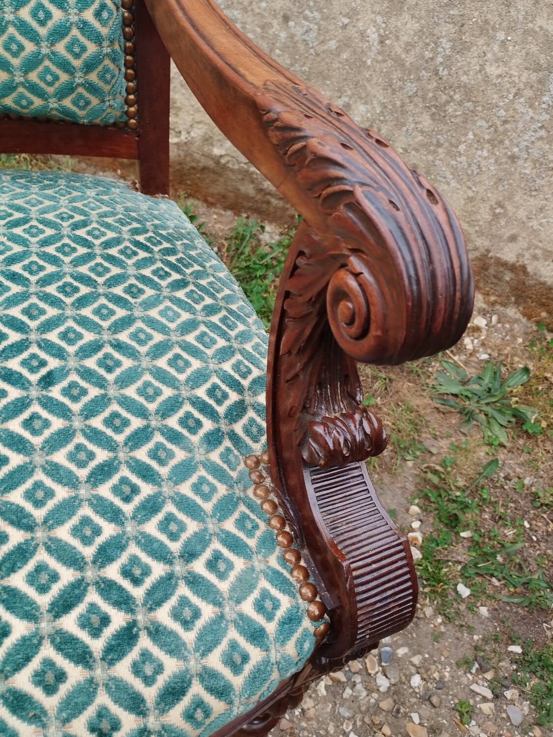 Pair of antique Louis XVI mahogany armchairs from the 19th century