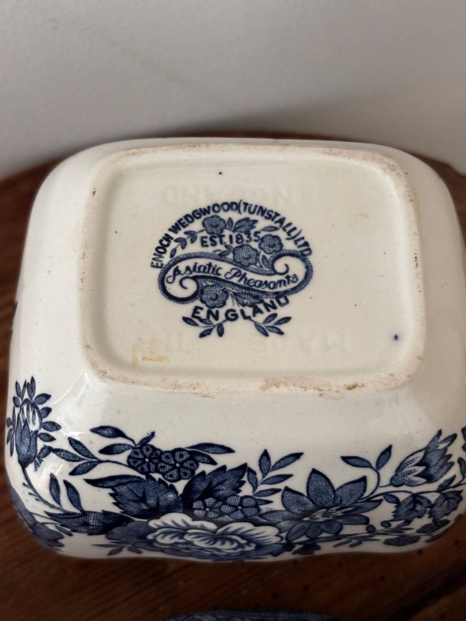 Sugar bowl in English porcelain Enoch Wedgwood Asiatic Pheasants