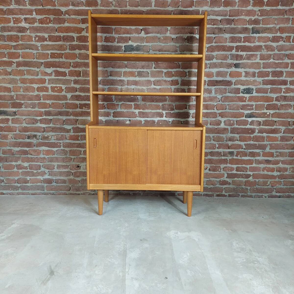 Oak bookcase, Denmark 1960