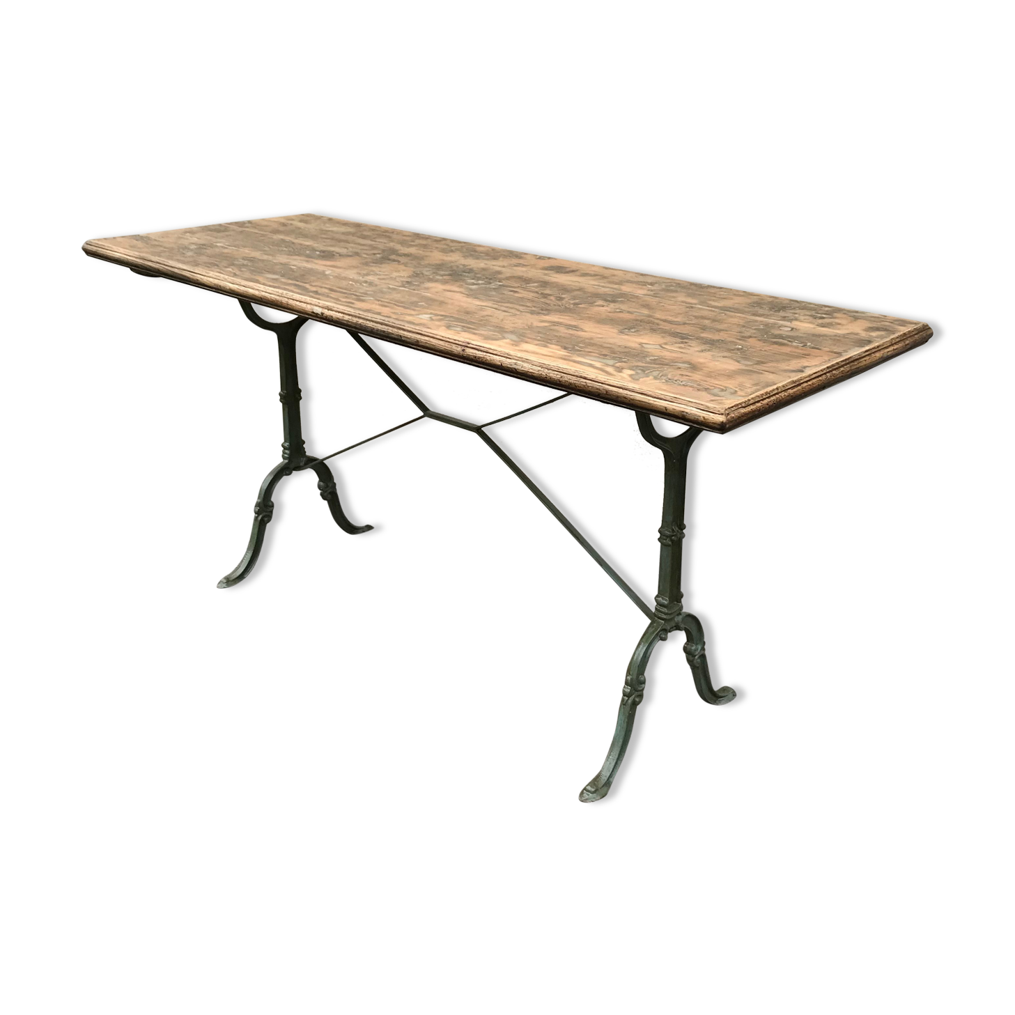 Old bistro table 6 people