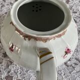 Porcelain teapot Maison Bernardaud