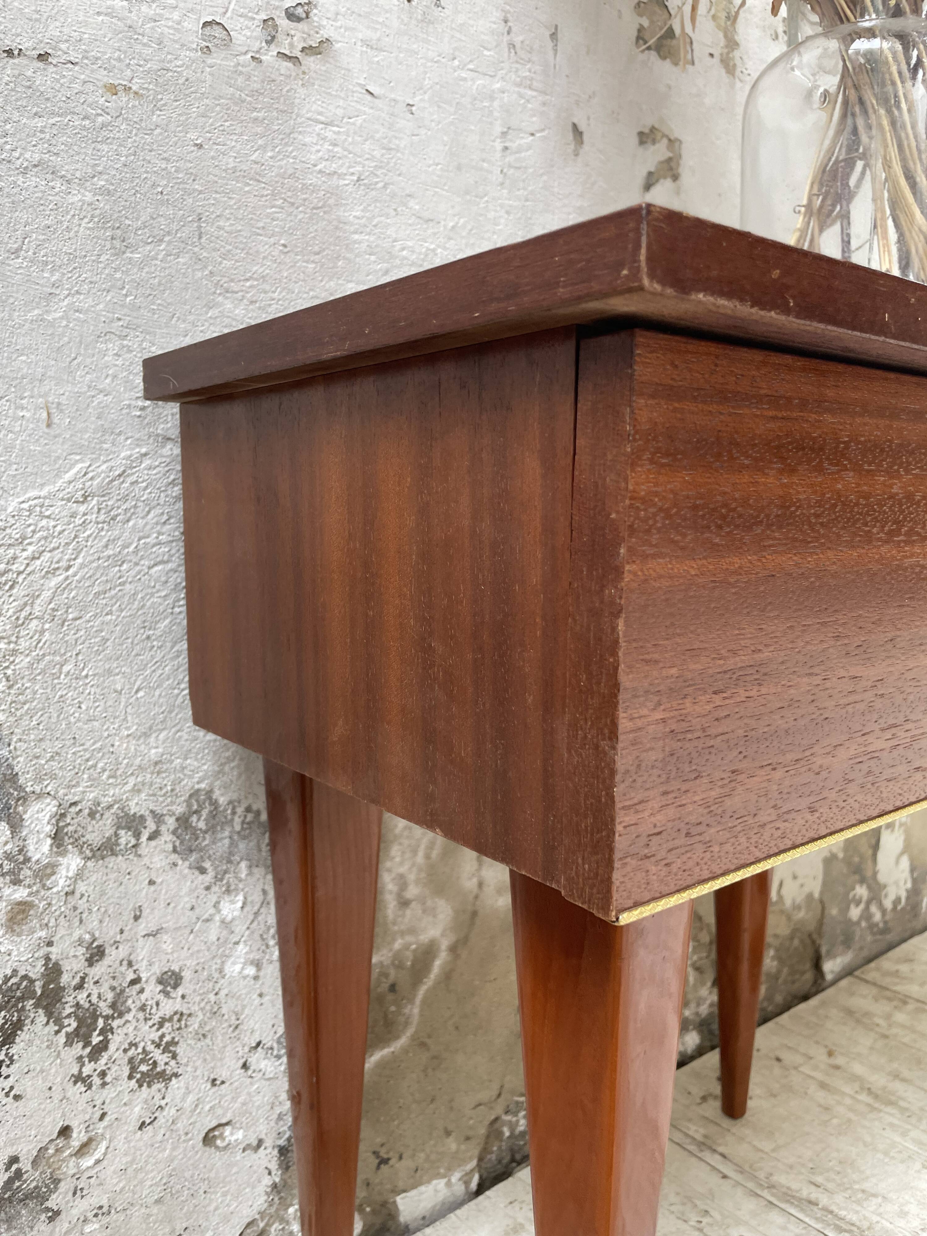 Vintage mahogany veneer bedside table