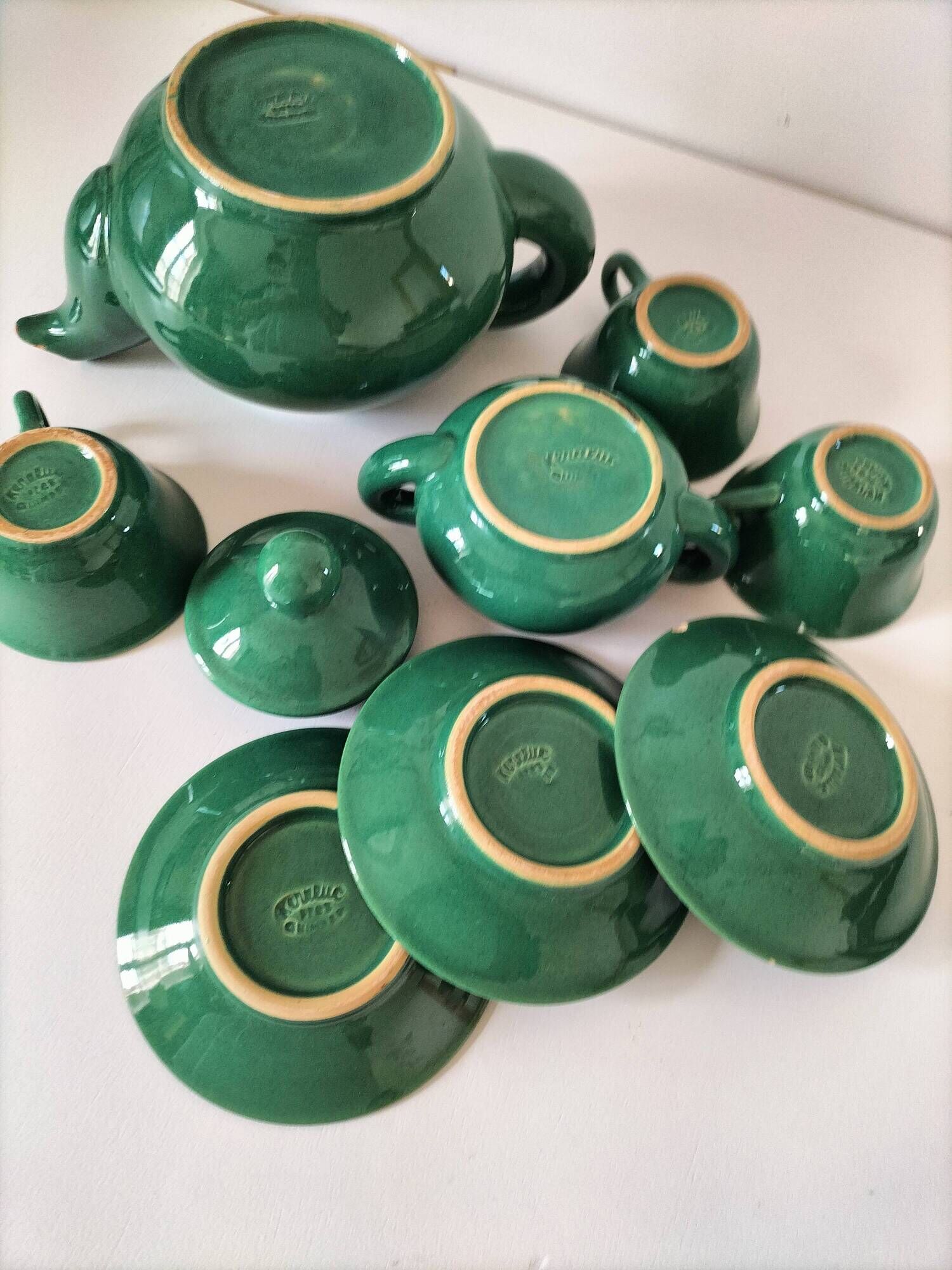 Teapot, 3 cups and sugar bowl KERALUC