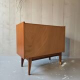 Scandinavian chest of drawers